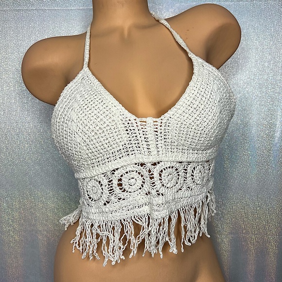 Tops - Crochet top halter knitted fringe boho white padded beach summer lightweight